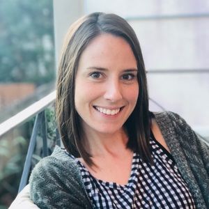 Meet your Posher, Elizabeth